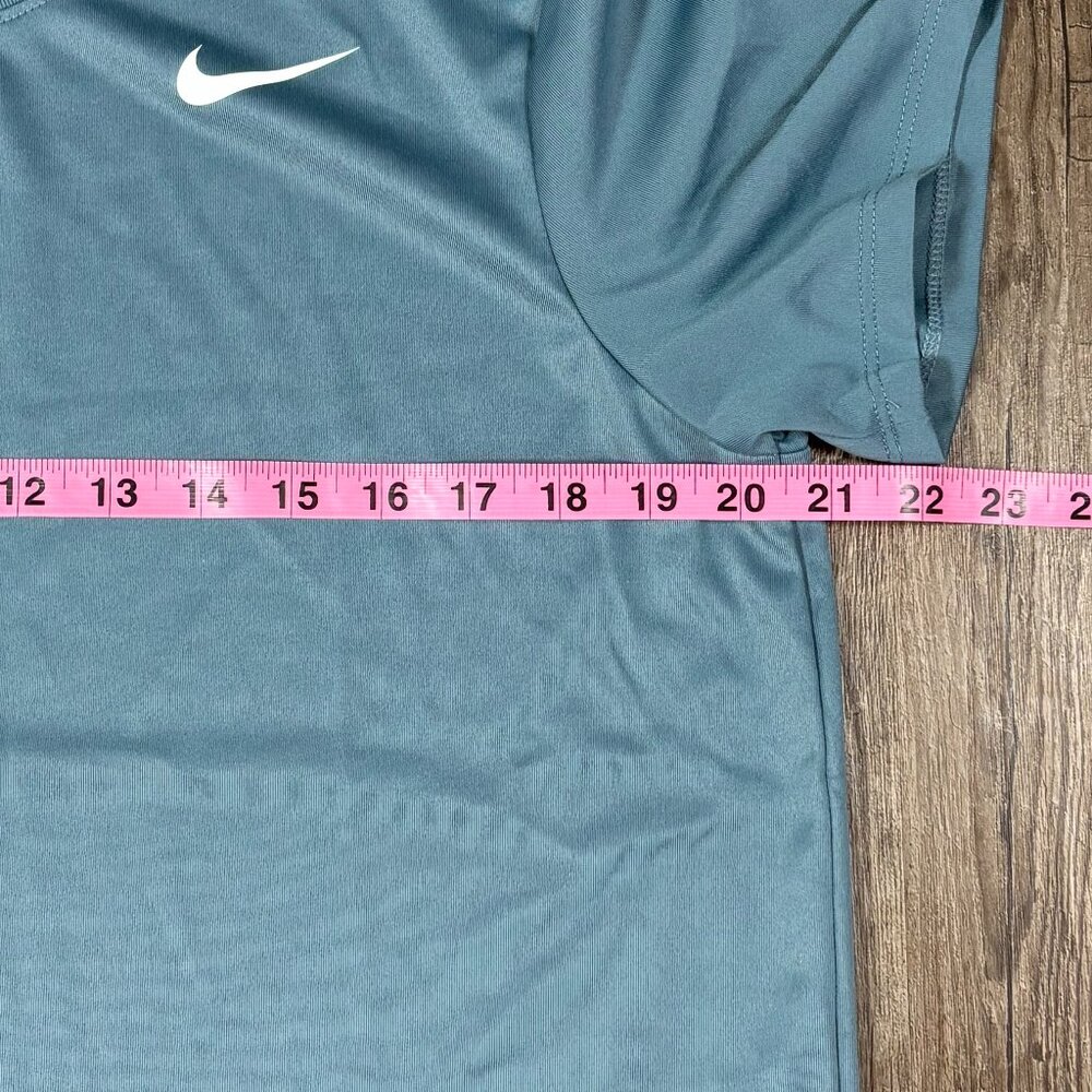 Nike The Nike Tee DRI-FIT T-Shirt - Picture 5 of 10